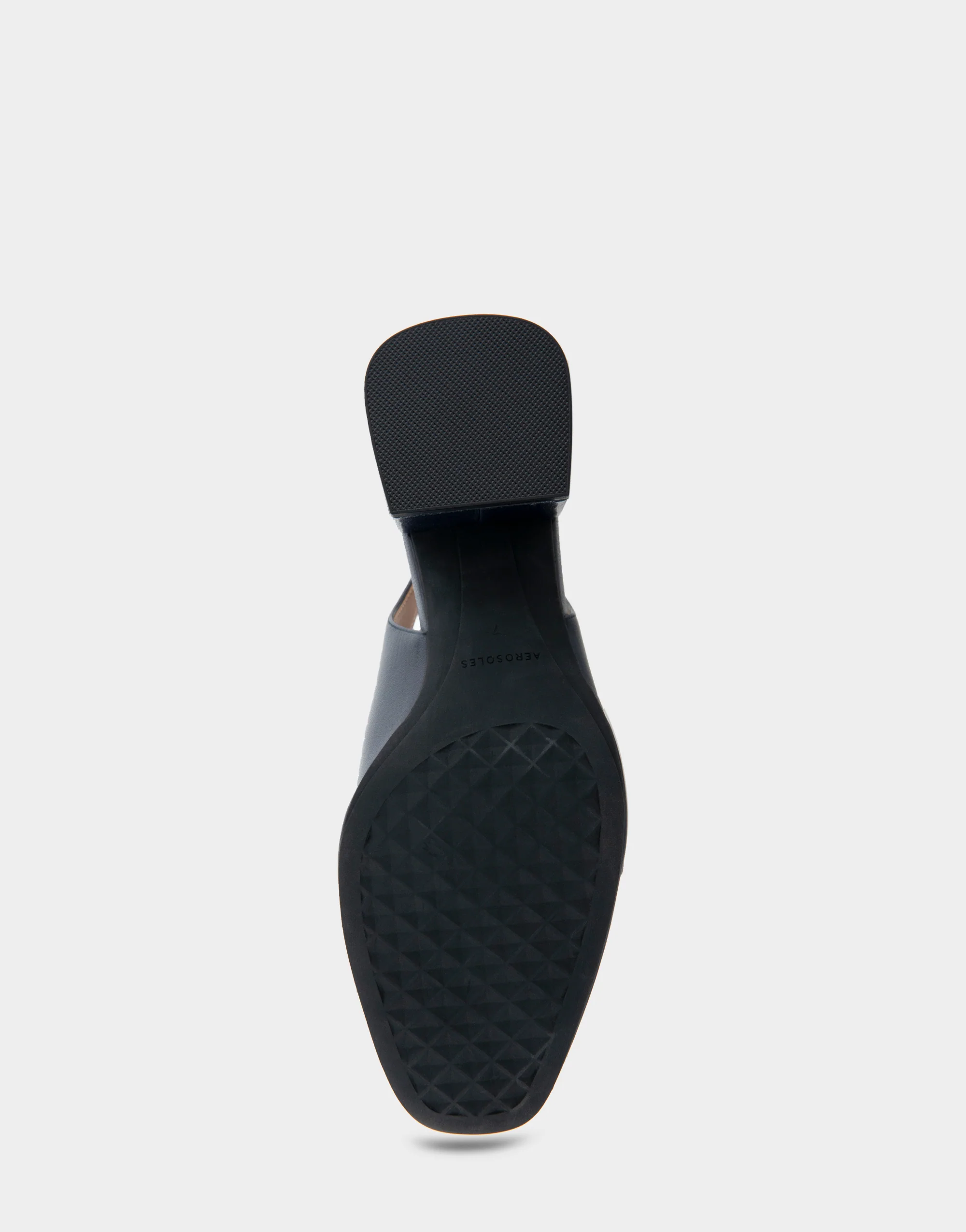 Allure - Image 4