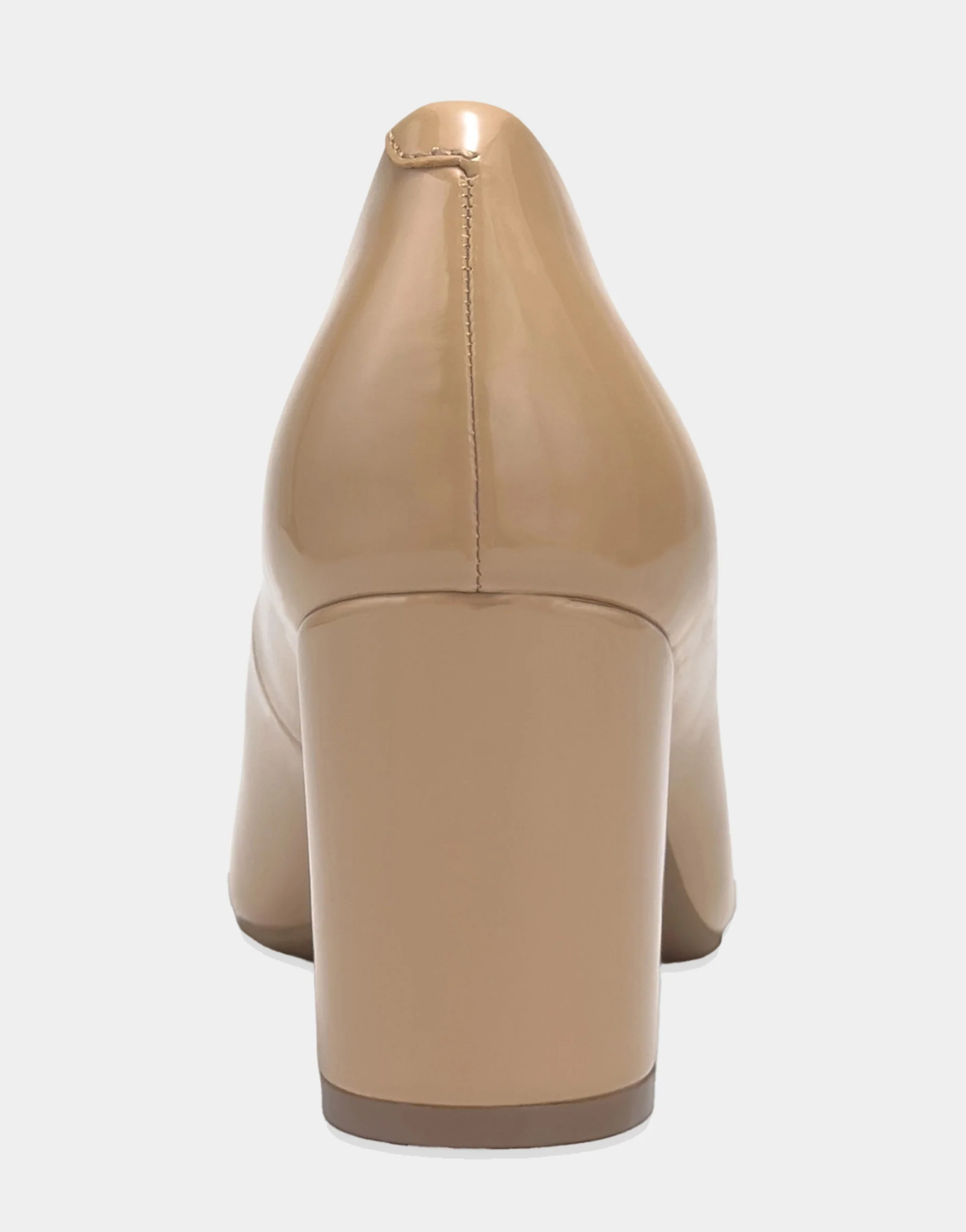 Betsy - Image 5