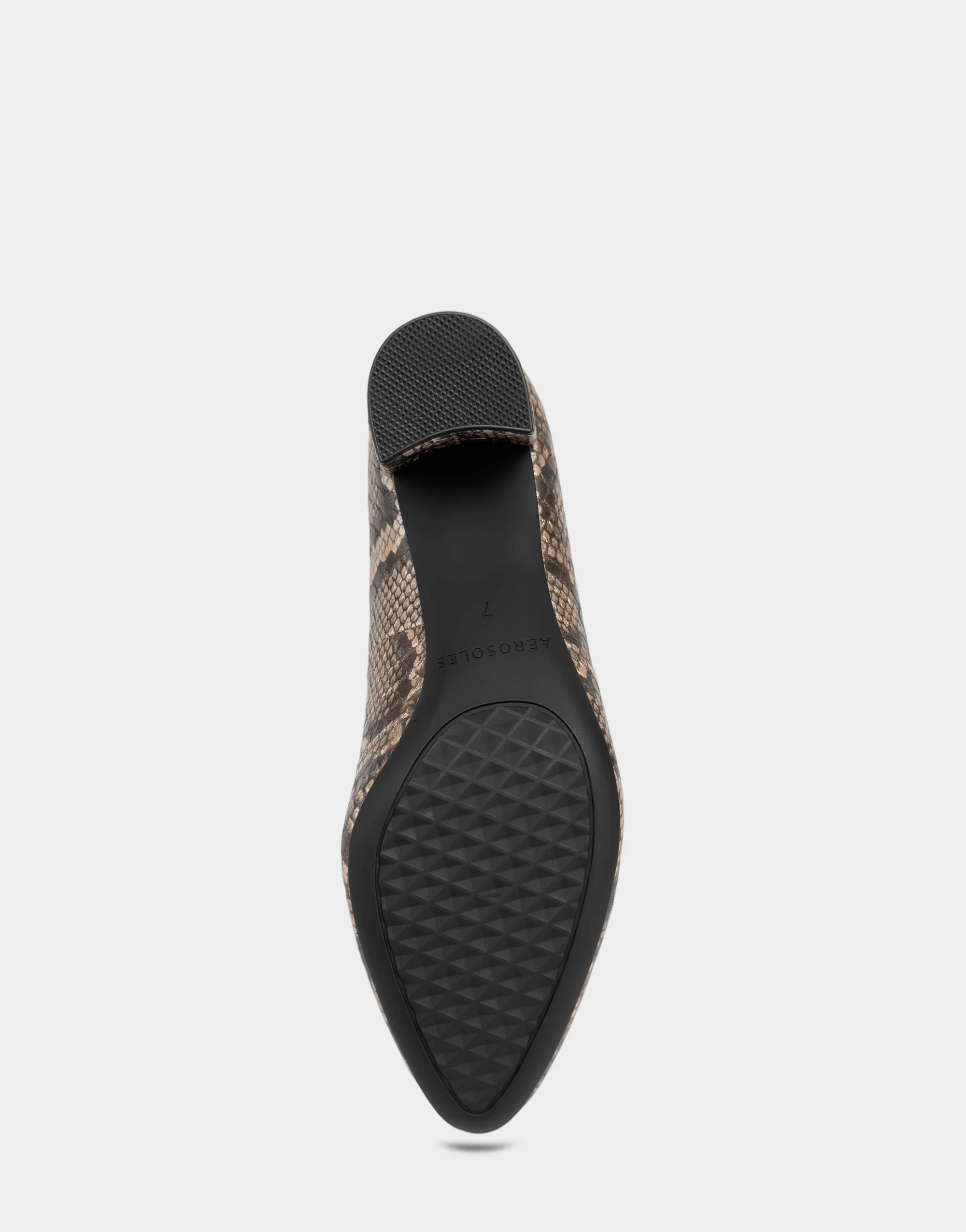 Betsy - Image 4