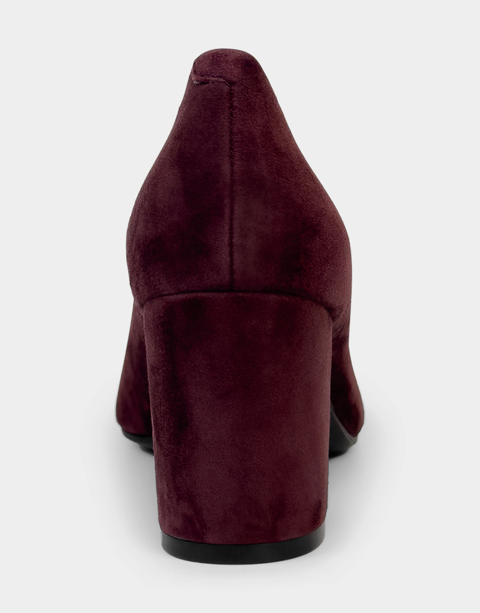 Betsy - Image 5