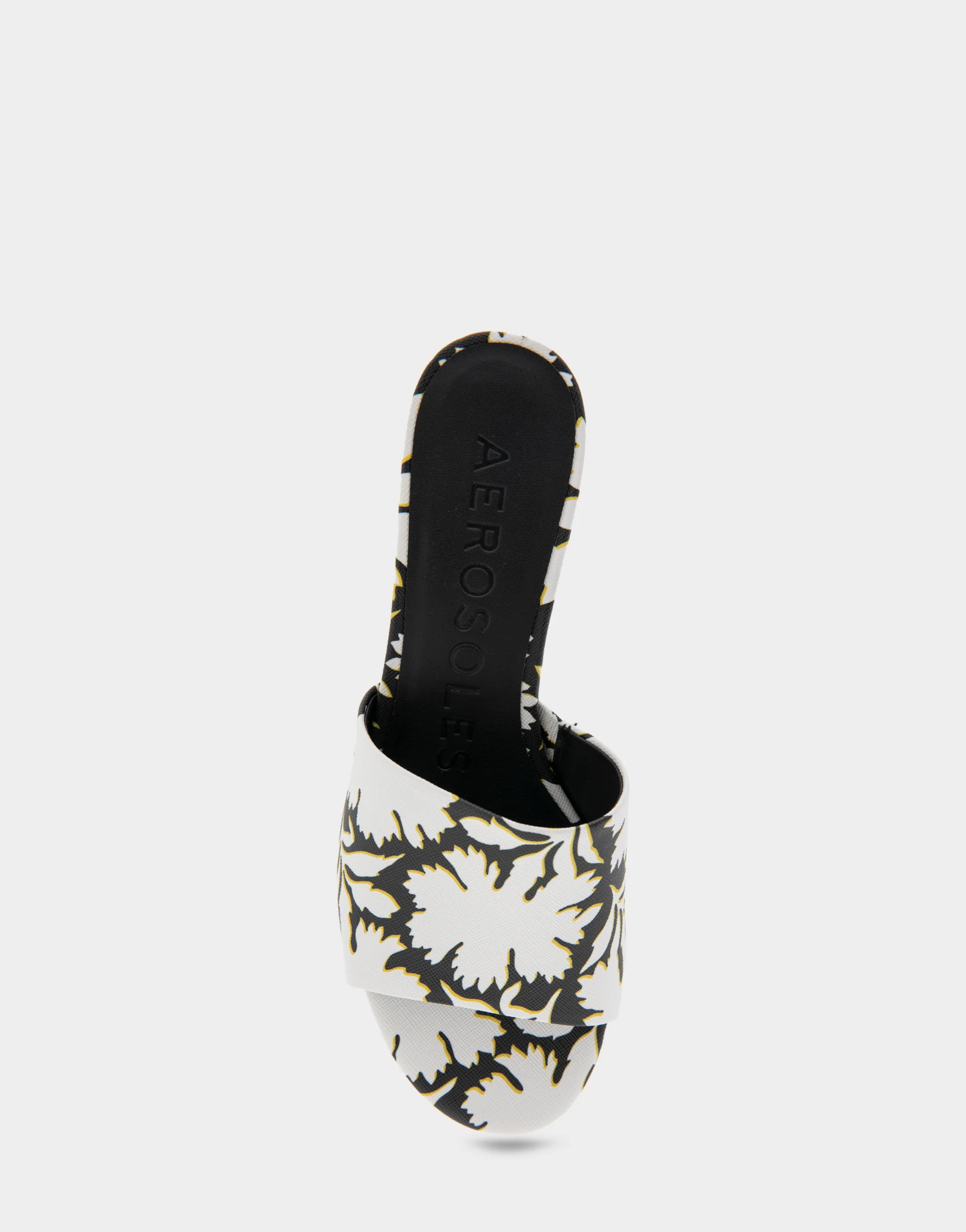 Como *Final Sale* - Image 3