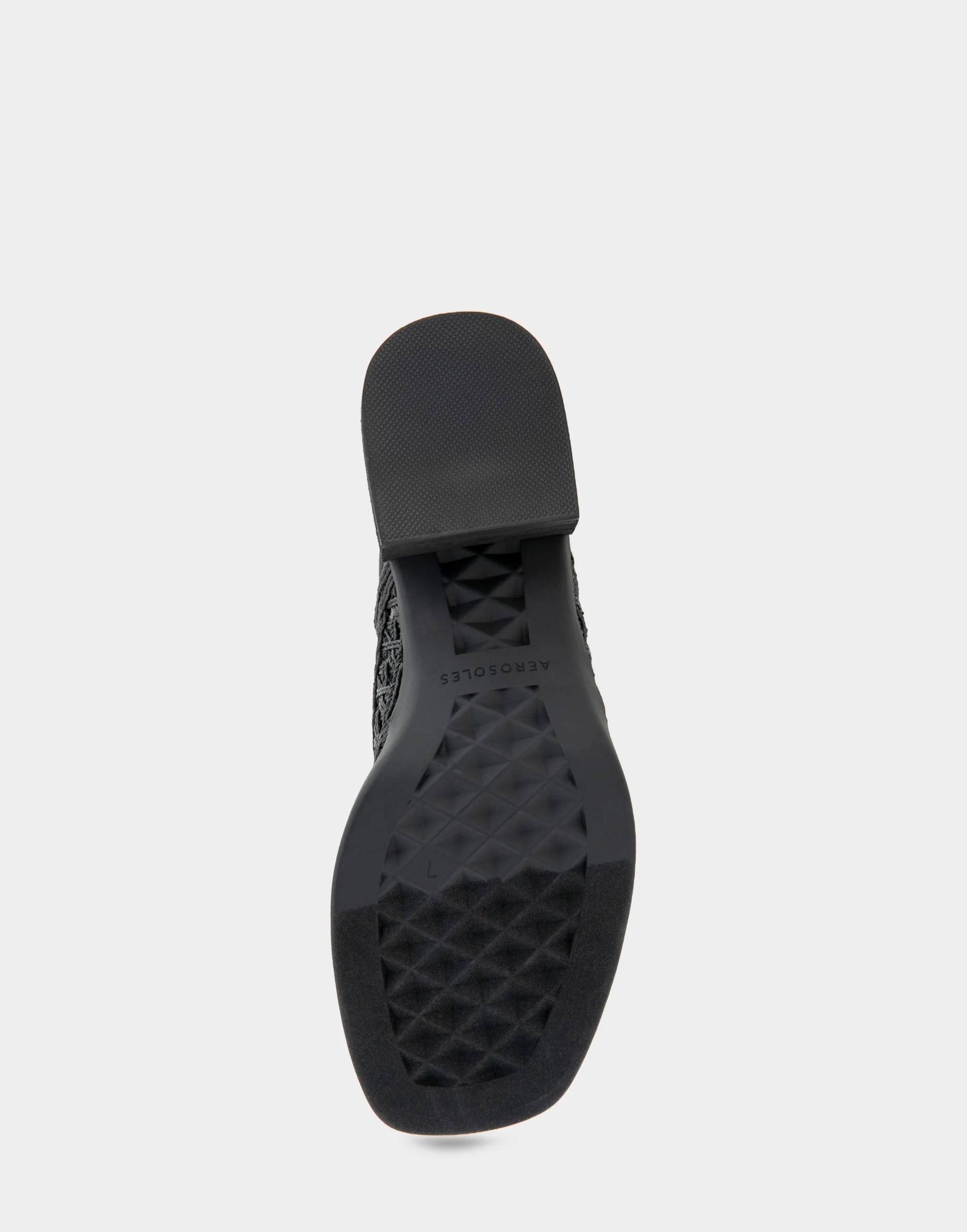 Demi - Image 4