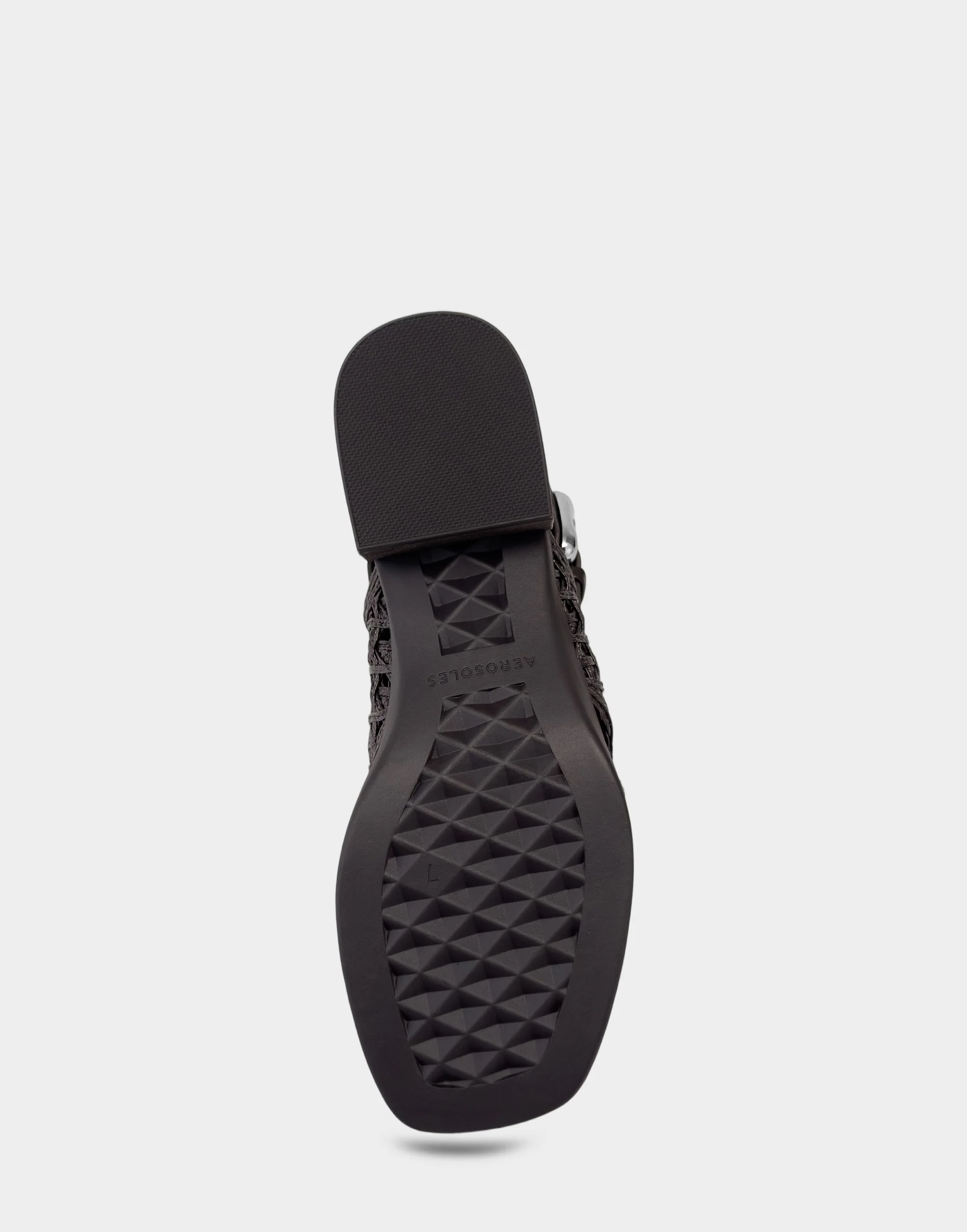 Demi - Image 4